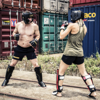 UFC Premium True Thai Шлем для бокса