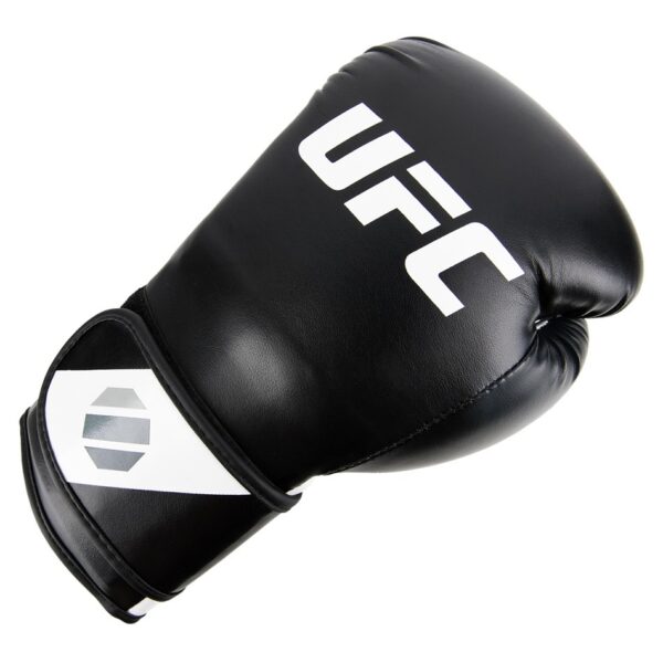 UFC Перчатки тренировочные для спарринга (черные)
