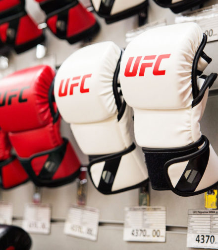 Магазин экипировки товаров UFC в Москве